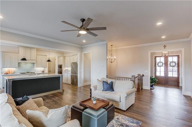 7138 Bluebird Cove, Gainesville, GA 30506