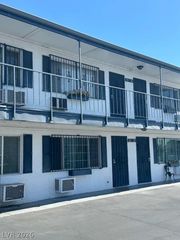 4600 Paradise Road 43, Las Vegas, NV 89169