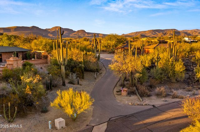 5480 E DESERT CREEK Lane, Cave Creek, AZ 85331