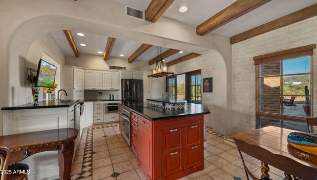 5480 E DESERT CREEK Lane, Cave Creek, AZ 85331