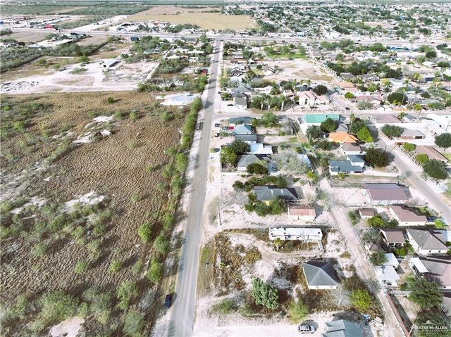 213 Guadalupe Flores Road, Sullivan City, TX 78595