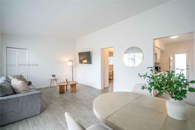 1750 S Treasure Dr 7, North Bay Village, FL 33141