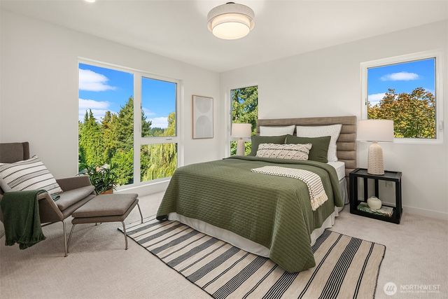 2030 NE 123rd Street, Seattle, WA 98125
