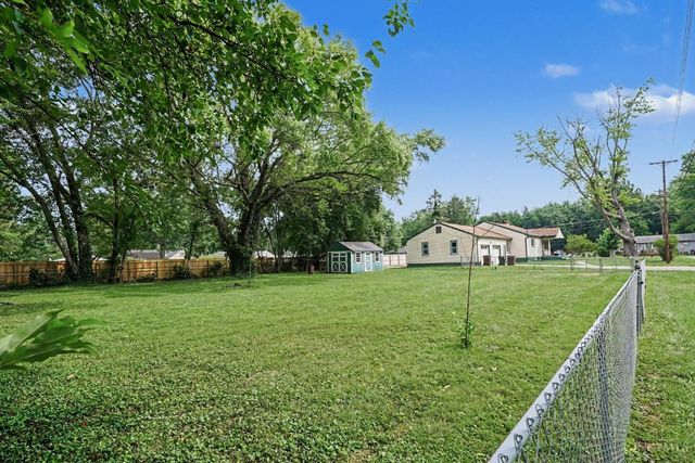 6467 Smith Road, Goshen Twp, OH 45140
