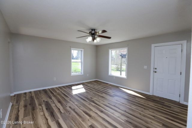 414 S Mill St, Vine Grove, KY 40175
