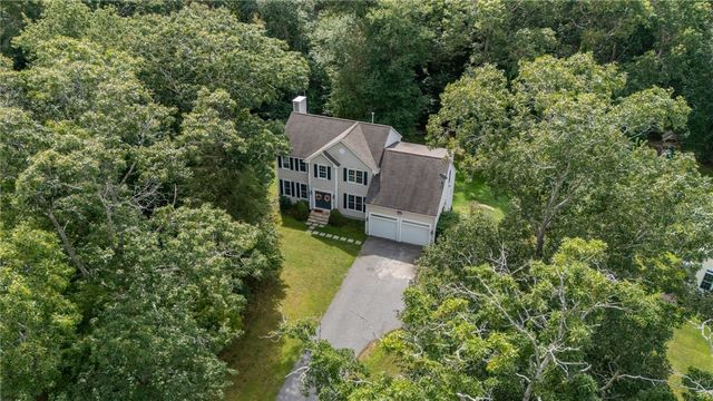 365 Cottrell Road, Tiverton, RI 02878