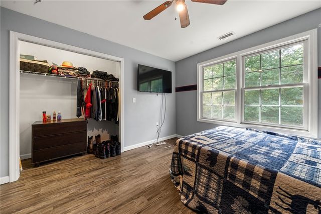 365 Cottrell Road, Tiverton, RI 02878