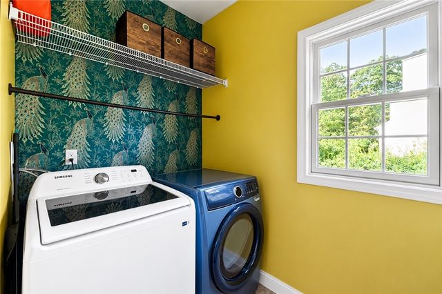 365 Cottrell Road, Tiverton, RI 02878