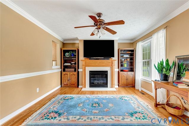 112 E Woodland Rd, Williamsburg, VA 23188