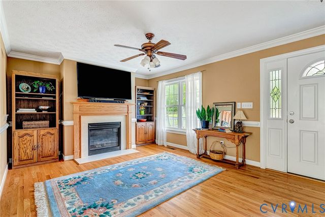 112 E Woodland Rd, Williamsburg, VA 23188