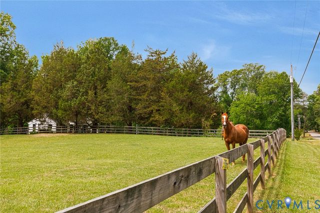 112 E Woodland Rd, Williamsburg, VA 23188