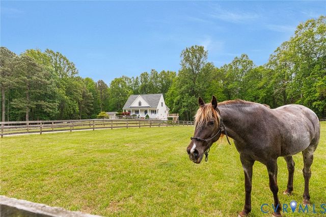 112 E Woodland Rd, Williamsburg, VA 23188