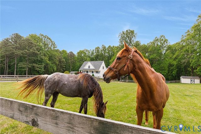 112 E Woodland Rd, Williamsburg, VA 23188