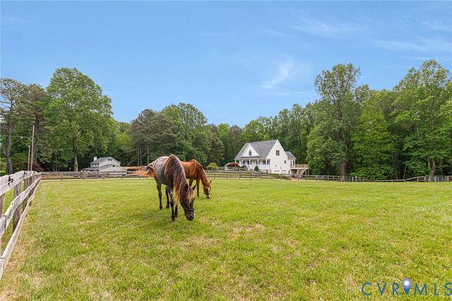 112 E Woodland Rd, Williamsburg, VA 23188