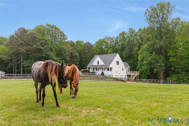 112 E Woodland Rd, Williamsburg, VA 23188