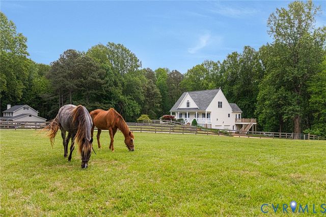 112 E Woodland Rd, Williamsburg, VA 23188