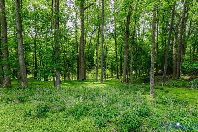 112 E Woodland Rd, Williamsburg, VA 23188