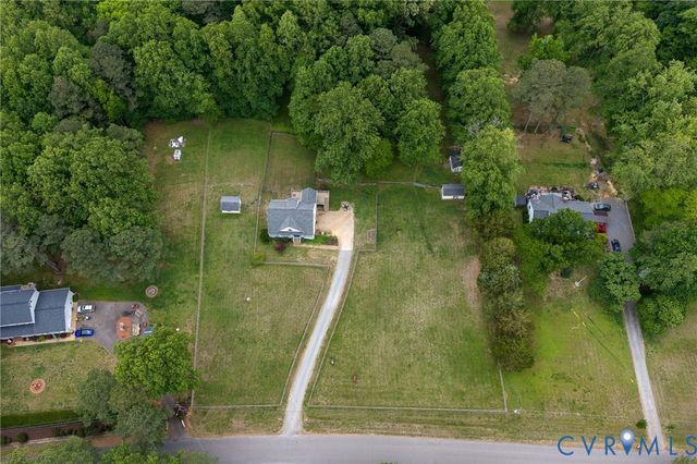 112 E Woodland Rd, Williamsburg, VA 23188
