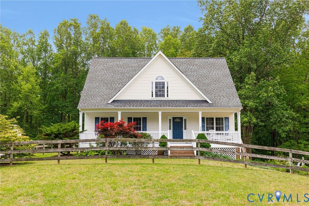112 E Woodland Rd, Williamsburg, VA 23188