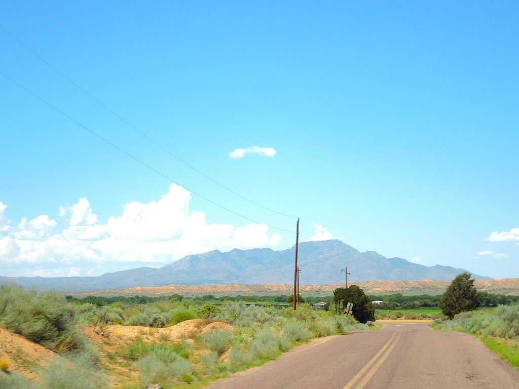 81 Wallner Drive, Veguita, NM 87062