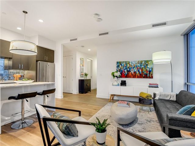 222 West Ave 1802, Austin, TX 78701