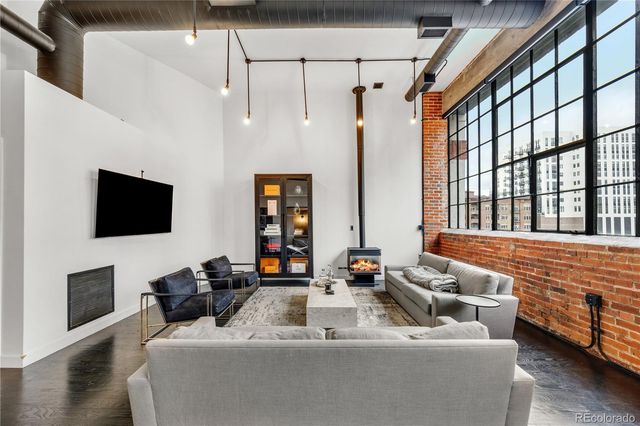 1090 Cherokee Street 303, Denver, CO 80204