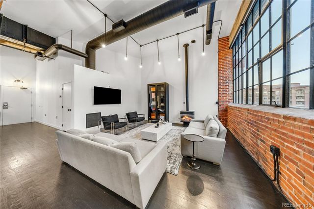 1090 Cherokee Street 303, Denver, CO 80204