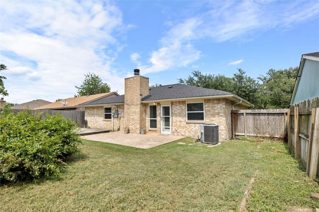 10219 Staghill Drive, Houston, TX 77064