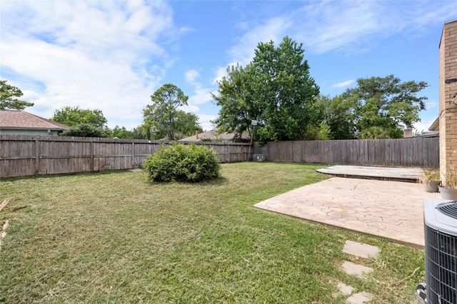 10219 Staghill Drive, Houston, TX 77064