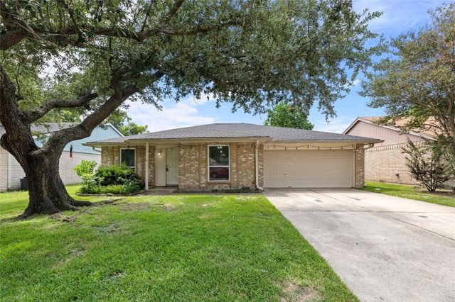 10219 Staghill Drive, Houston, TX 77064