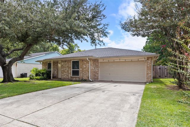 10219 Staghill Drive, Houston, TX 77064