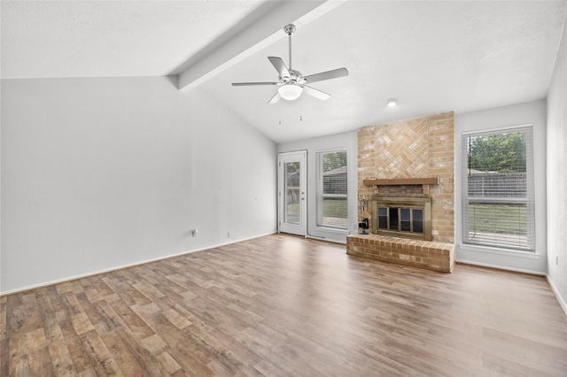 10219 Staghill Drive, Houston, TX 77064