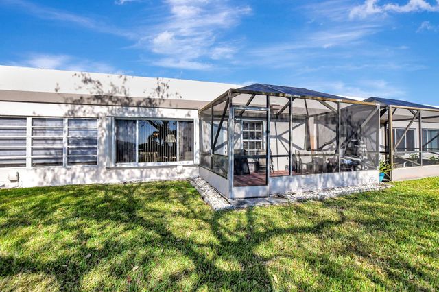 9214 Flynn Circle 6, Boca Raton, FL 33496