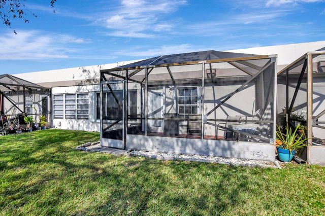 9214 Flynn Circle 6, Boca Raton, FL 33496