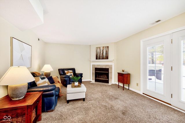 5184 Lake Point Drive, Carmel, IN 46033