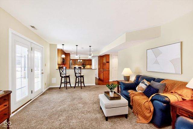 5184 Lake Point Drive, Carmel, IN 46033