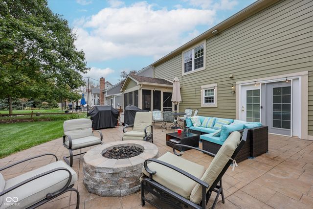 5184 Lake Point Drive, Carmel, IN 46033