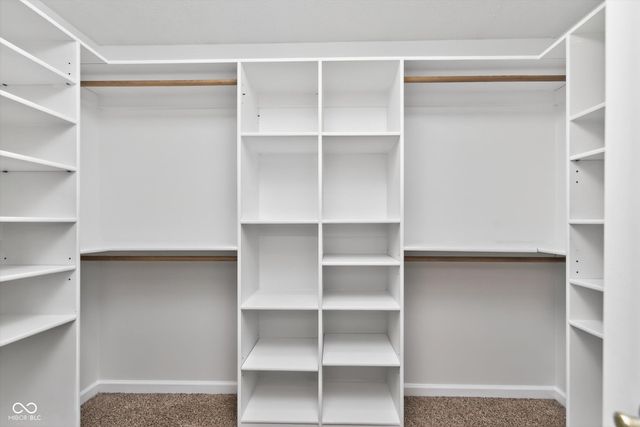 5184 Lake Point Drive, Carmel, IN 46033