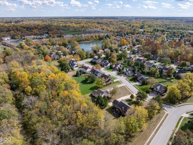 5184 Lake Point Drive, Carmel, IN 46033