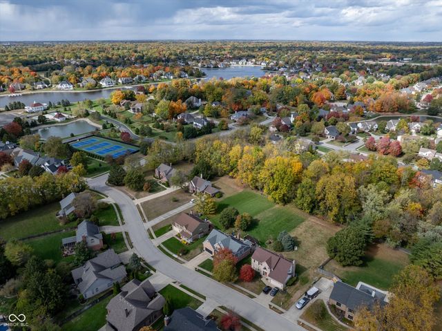 5184 Lake Point Drive, Carmel, IN 46033