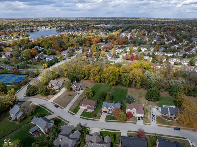 5184 Lake Point Drive, Carmel, IN 46033