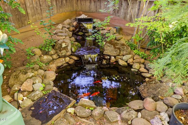 1365 Ponderosa Drive, Ashland, OR 97520