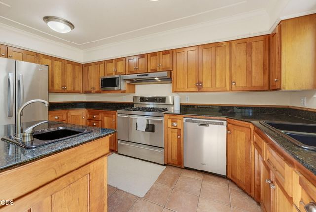 1365 Ponderosa Drive, Ashland, OR 97520