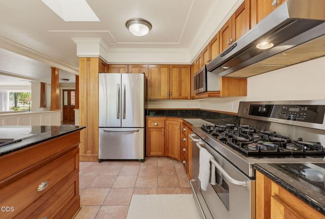 1365 Ponderosa Drive, Ashland, OR 97520