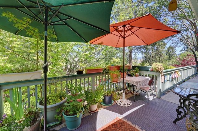 1365 Ponderosa Drive, Ashland, OR 97520