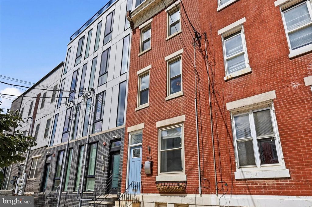 1813 WYLIE ST, PHILADELPHIA, PA 19130 — exterior