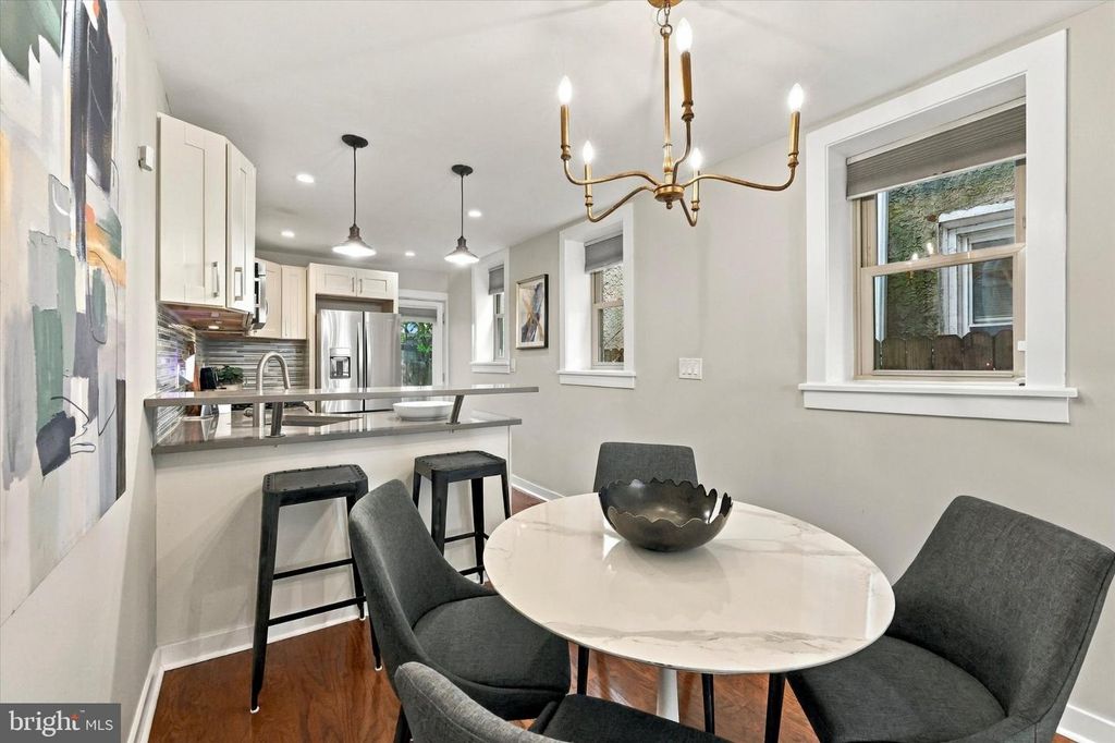 1813 WYLIE ST, PHILADELPHIA, PA 19130 — photo 5