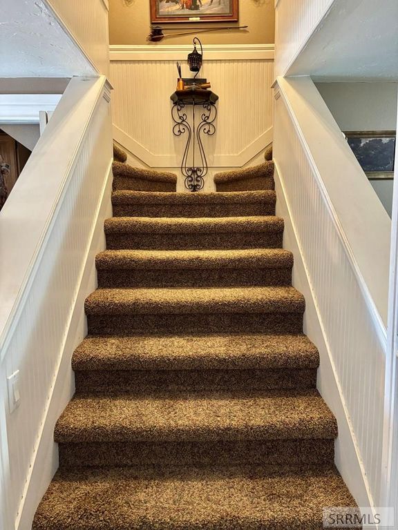 Image 12 of property listing at 305 S Park Avenue, Shelley, ID 83274
