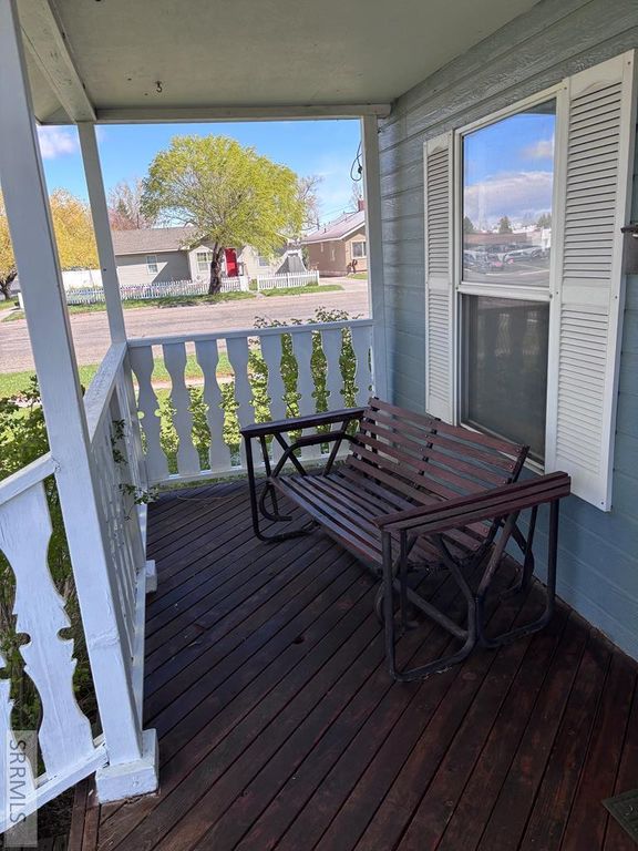 Image 29 of property listing at 305 S Park Avenue, Shelley, ID 83274