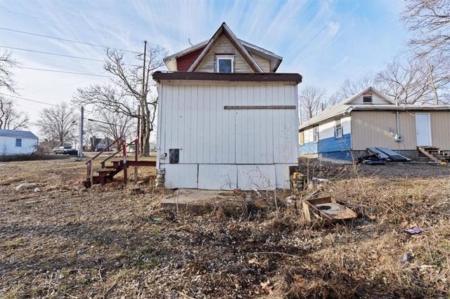 549 Blue Ridge Boulevard, Kansas City, MO 64125